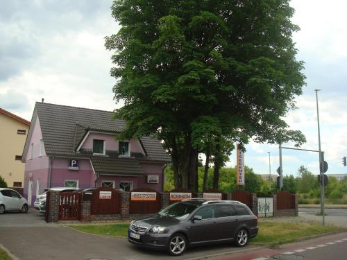 Sissepääs, Gastehaus Sol Tour in Ahrensfelde