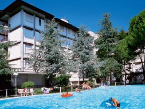 Lignano with pool - Apartment - Lignano Sabbiadoro
