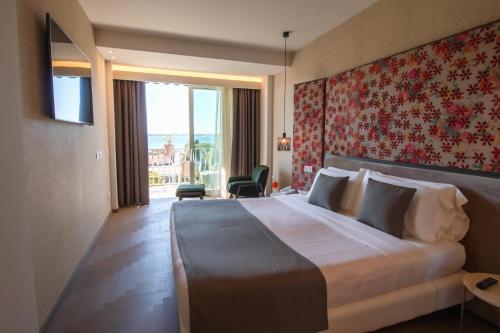 1 queen bed