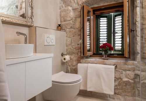 Jupiter Lux Rooms - image 5