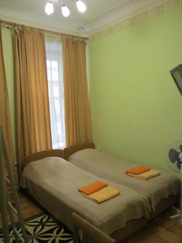 Old Flat Hotel - image 14