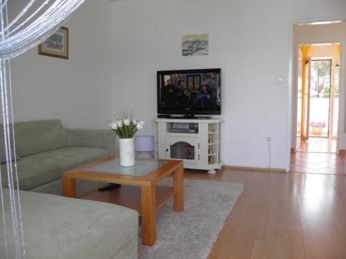 Apartment Adria - image 7