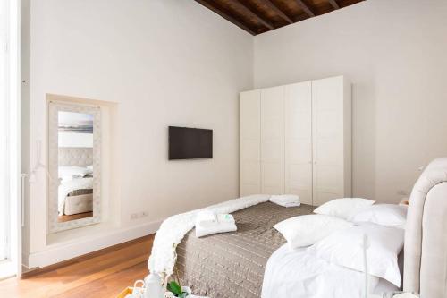 Campo Marzio Boutique - image 13