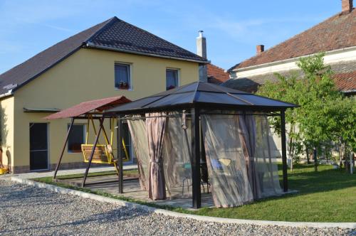 Casa Anca Hațeg - image 4