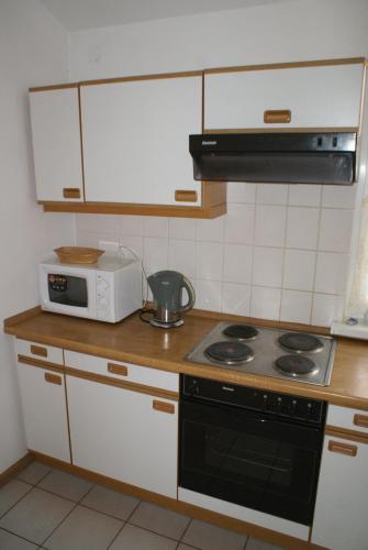 Pałac Wojciechy - image 12