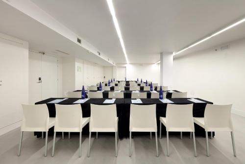 Eurostars Central - image 6