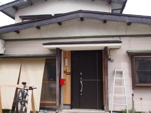 Vchod, Nori's Sharehouse Hakuba in Hakuba
