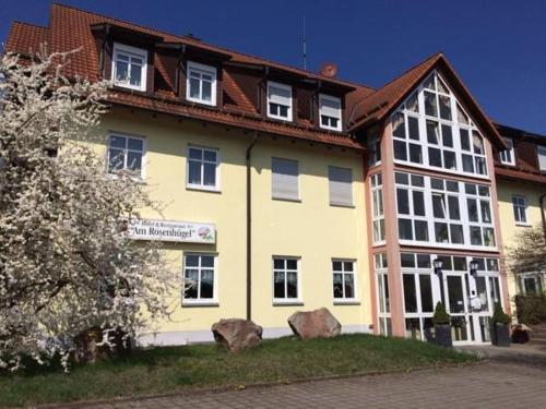 Hotel & Restaurant am Rosenhügel in Jüchsen, Deutschland