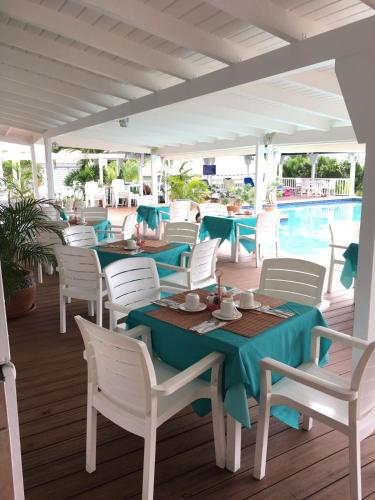 Restoranas, La Vista Resort in Cole Bay