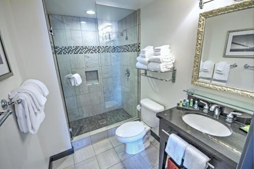 One-Bedroom Suite image 2