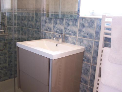 2 double beds