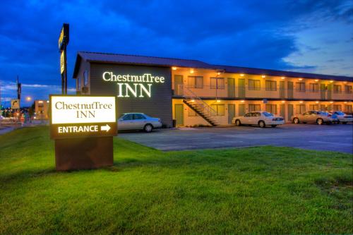 Chestnut Tree Inn Portland Mall 205 - image 3
