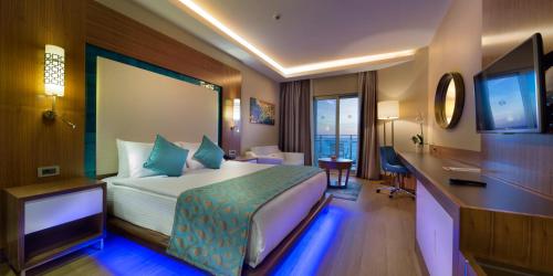 Ramada Resort Kusadasi & Golf