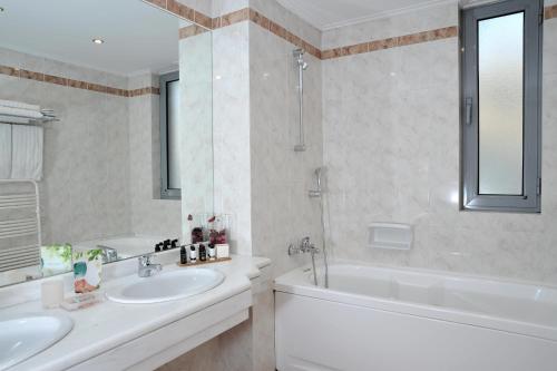 Athens Atrium Hotel & Jacuzzi Suites, Atenas (foto 9)