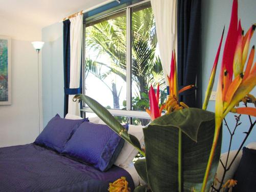 Sacred Mountain Retreat Stop at Sacred Mountain Retreat to discover the wonders of Coffs Harbour. The property offers a wide range of amenities and perks to ensure you have a great time. Service-minded staff will welcome and