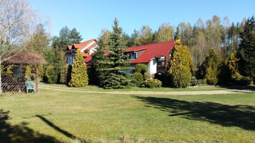 Agroturystyka Pod Klonem - Hotel - Wąglikowice