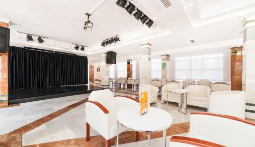 Globales Palmanova Palace – Palma Nova, NJ