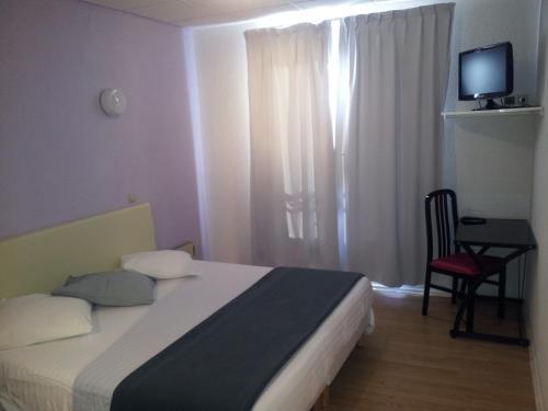 Accommodation in Bourg-de-Thizy