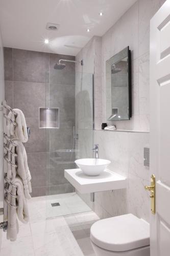 Storrs Hall Hotel - image 8