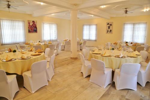 ห้องจัดเลี้ยง, Eden Vale Hotel in มาดินา