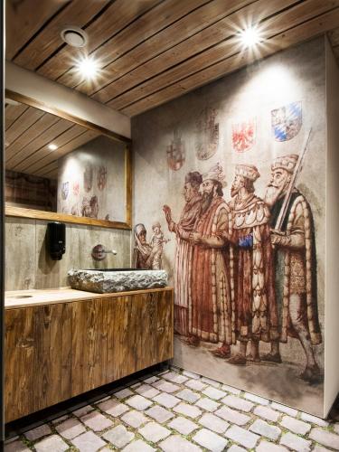 Romantik Hotel Barbarossa - image 6