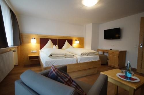 1 queen bed