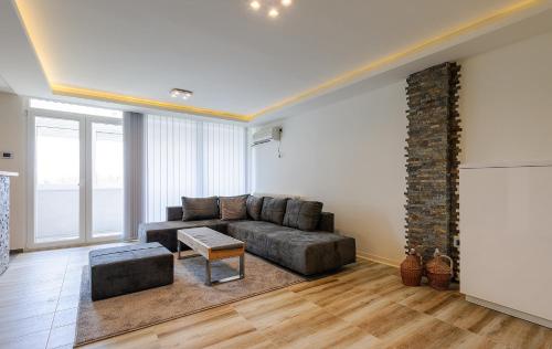 Park View Apartment