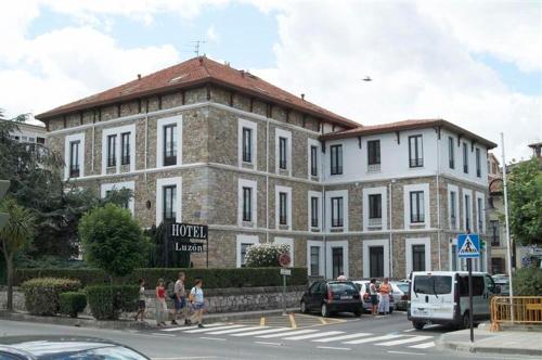 . Hotel Luzon