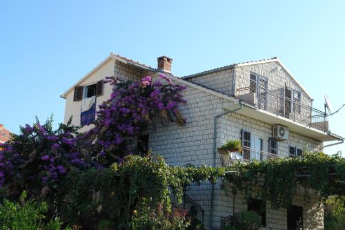  Apartments Emanuela in Orebić