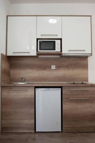 B&T Apartments - main image