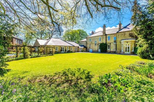 Northolme Hall mansion with pool