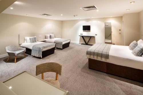 Mercure Hull Grange Park Hotel - image 8
