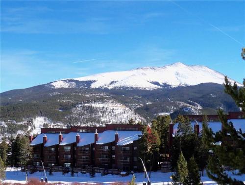 Tyra Summit B-2-C in Breckenridge, USA