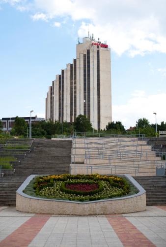 . Hotel Cartoon Razgrad
