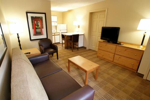 Extended Stay America Suites - Atlanta - Cumberland Mall in Atlanta (GA) -  See 2023 Prices