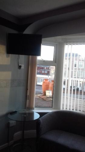 Superior Double Room image 9
