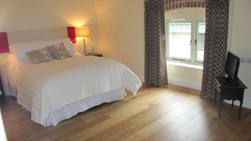 Withyslade Farm - image 3