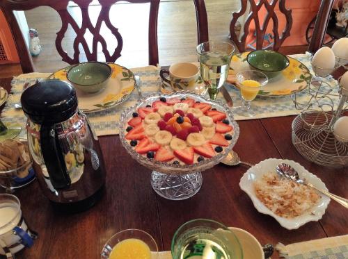 Food and beverages, My Rosegarden Guest Rooms near Japanese Tea Garden