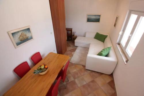 Apartment in Ciovo near beach, Trogir Over view