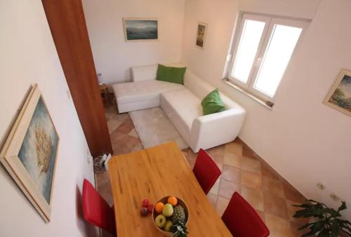 Apartment in Ciovo near beach, Trogir Over view