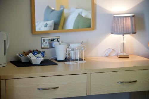 Rose and Crown Hotel - image 5