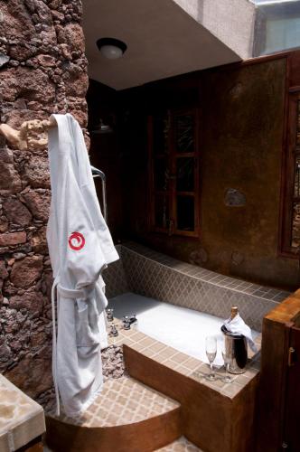 9710790 Nirvana Restaurant & Retreat