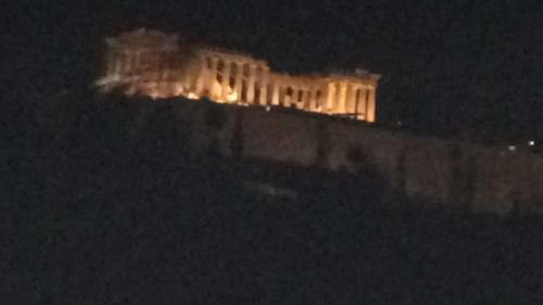 Acropolis View Luxury Suite - image 11
