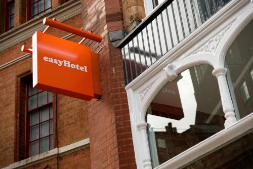 easyHotel Birmingham