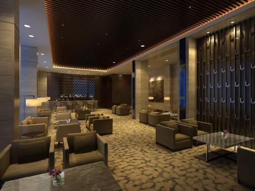 Bar/lounge, Howard Johnson by Wyndham IFC Plaza Ningbo in Ningbo