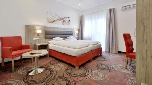 1 queen bed