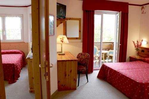 Hotel Al Lago - image 2