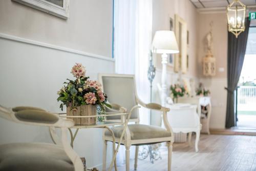 Hotel Ronchi - image 6