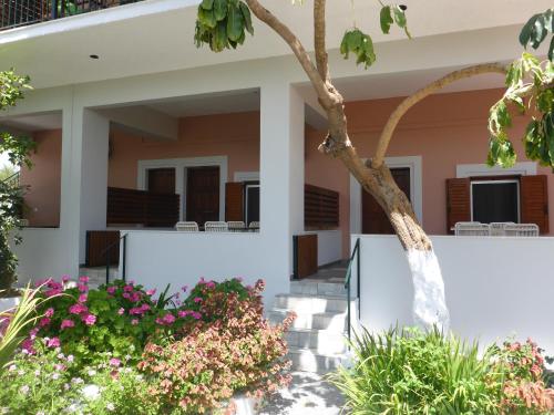 Studios Resbithas Studios Resbithas