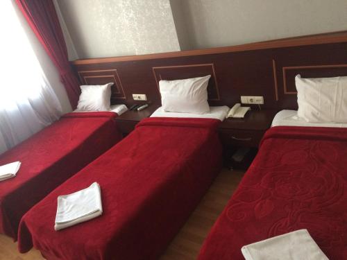 Triple Room image 6